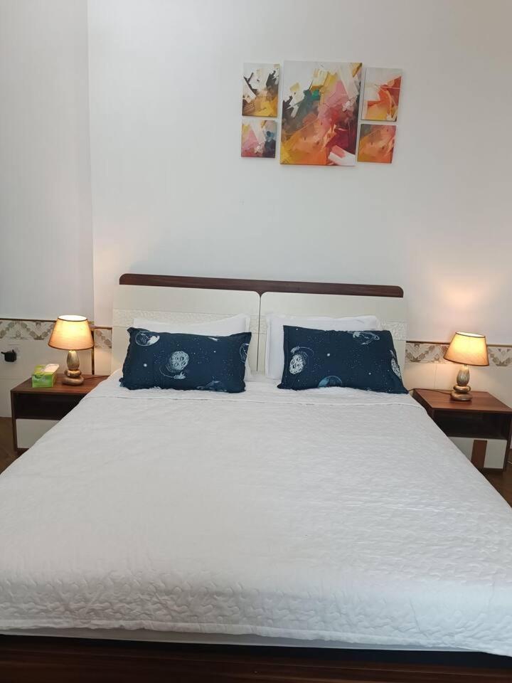 شقة كبيرة وفخمة Large And Luxury Two Bedroom Аджман Экстерьер фото